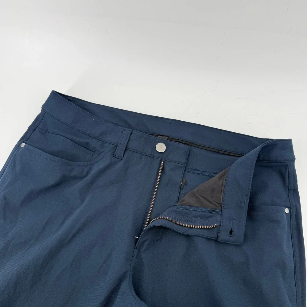 Lululemon ABC Pant Classic Chinos Warpstreme Navy Blue Men 32x31 M5426S READ
